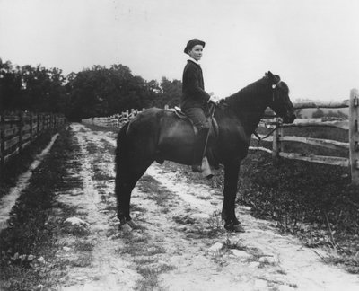Il ragazzo di Mr. Eugene du Pont a cavallo da Pierre A. Gentieu